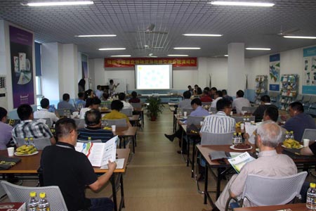 《中國(guó)涂企領(lǐng)袖藍(lán)海戰(zhàn)略交流會(huì)》海川站順利舉行