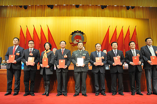 省政協(xié)委員、海川股份執(zhí)行董事何唯平獲“政協(xié)廣東省委員會(huì)2013年優(yōu)秀提案”表彰